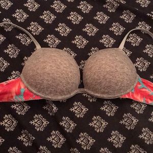 Pink ultimate push-up bra